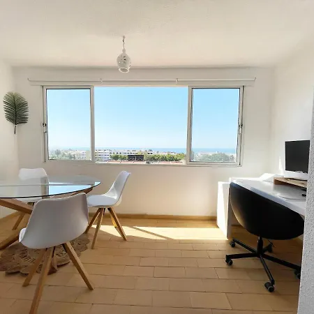 Panoramic Seaview - 2 Bedroom, Main Ave, 15 Min Walk Beach, Workspace דירה *