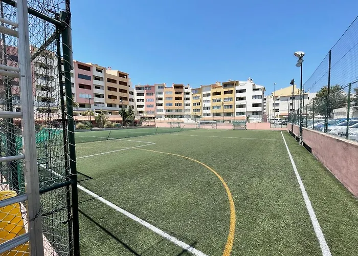 Apartment Panoramic Seaview - 2 Bedroom, Main Ave, 15 Min Walk Beach, Workspace Albufeira